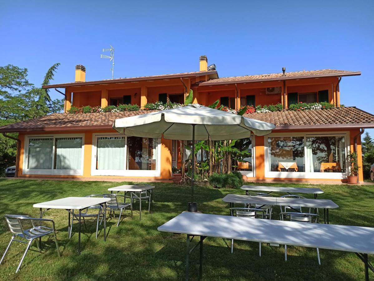 Agriturismo La Quiete Roncofreddo Kültér fotó