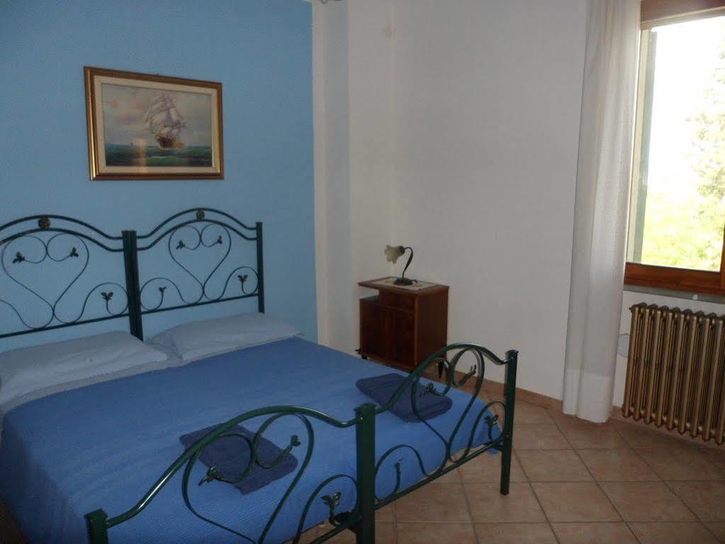 Agriturismo La Quiete Roncofreddo Kültér fotó