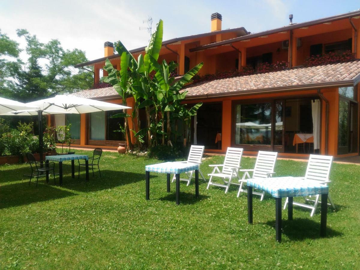 Agriturismo La Quiete Roncofreddo Kültér fotó
