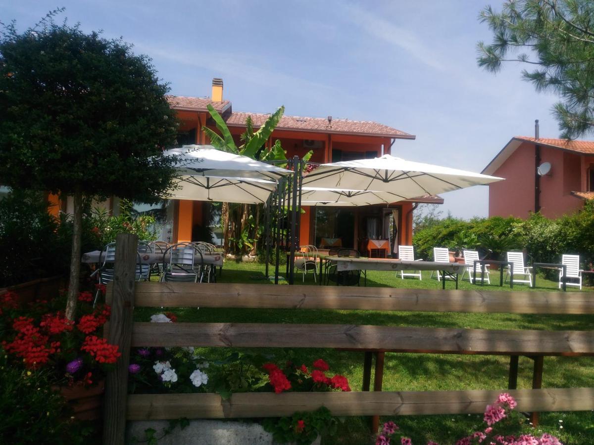 Agriturismo La Quiete Roncofreddo Kültér fotó