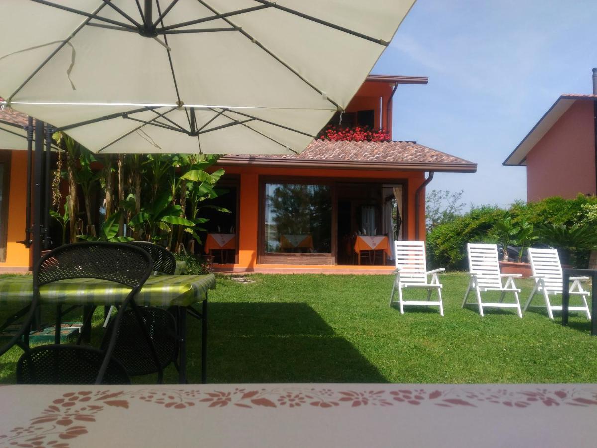 Agriturismo La Quiete Roncofreddo Kültér fotó